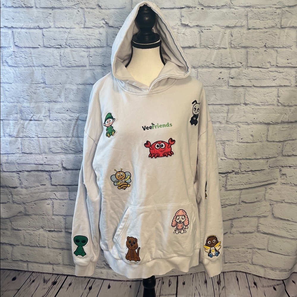 VeeFriends Embroidered Hoodie Patches White Size Medium